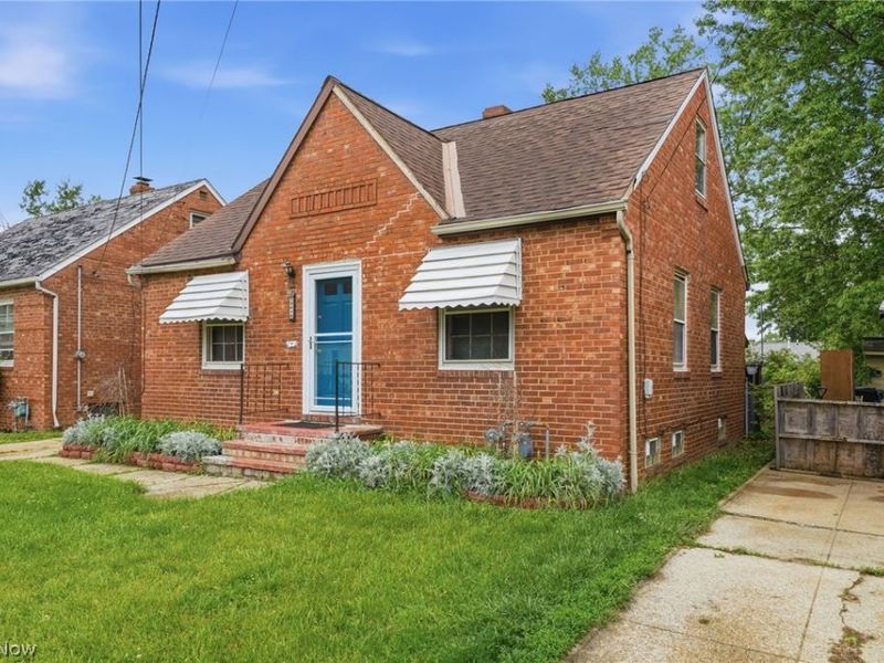 13416 Crossburn Avenue , Cleveland, OH 44135 Photo 2