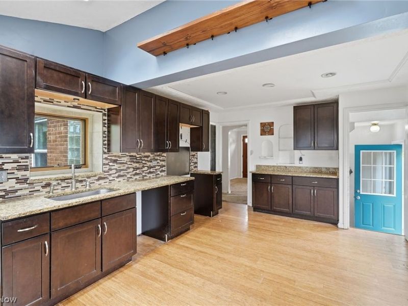 13416 Crossburn Avenue , Cleveland, OH 44135 Photo 6