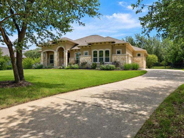 17001 Northlake Hills DR, Jonestown, TX 78645