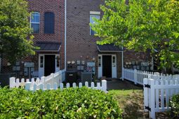 926 Price Ln. photo 4