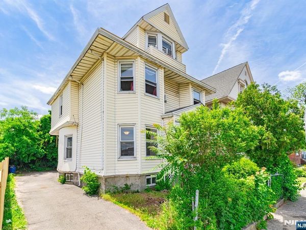 3 Winthrop Terrace, EAST ORANGE, NJ 07018