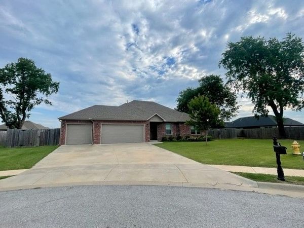 2010 Fields Cove , Pea Ridge, AR 72751