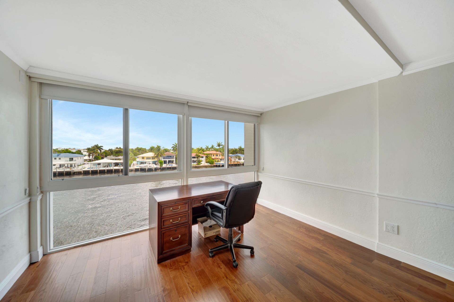 3100 NE 49 Street, Unit 403, Fort Lauderdale, FL 33308 Photo