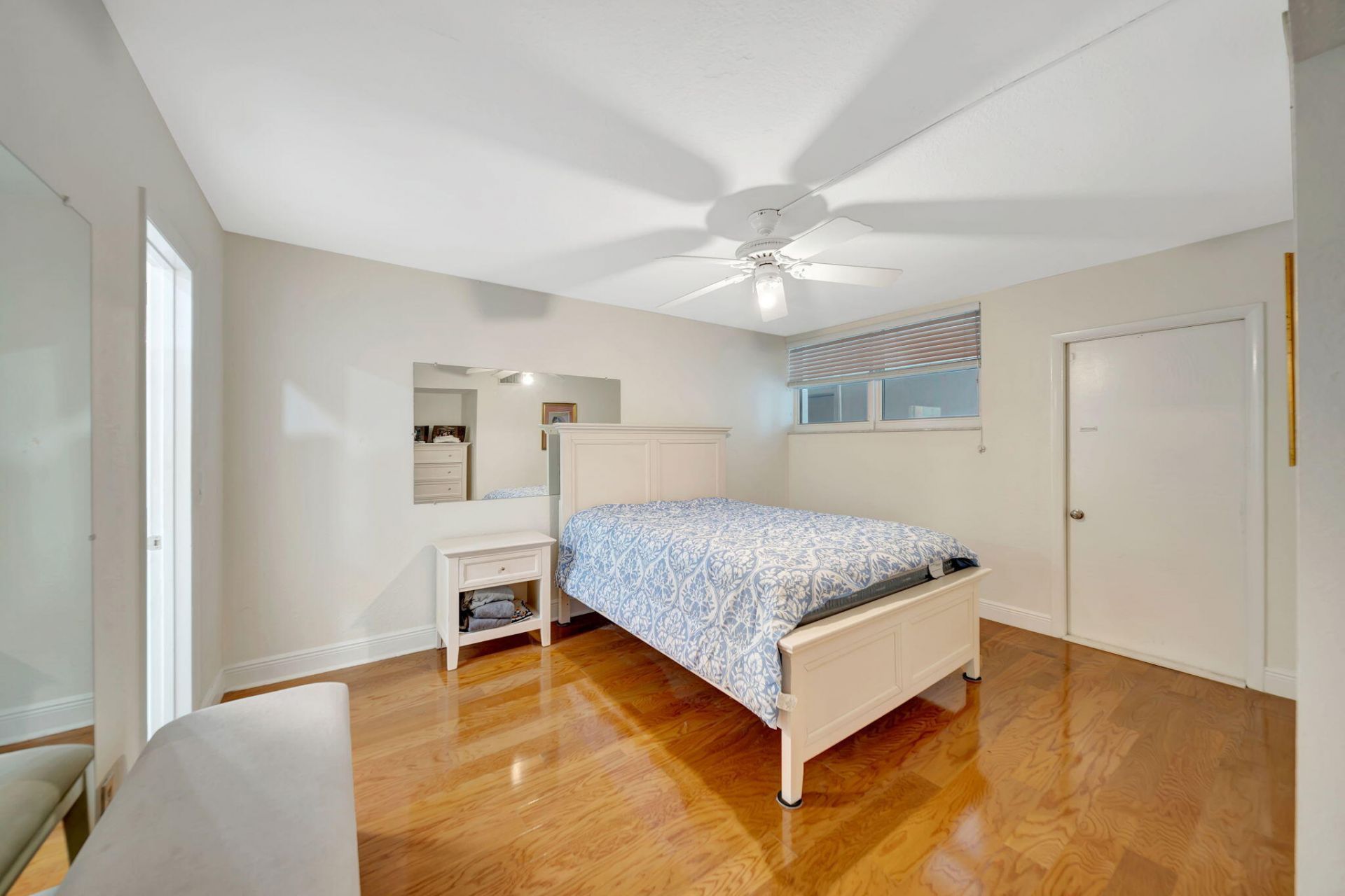 3100 NE 49 Street, Unit 403, Fort Lauderdale, FL 33308 Photo