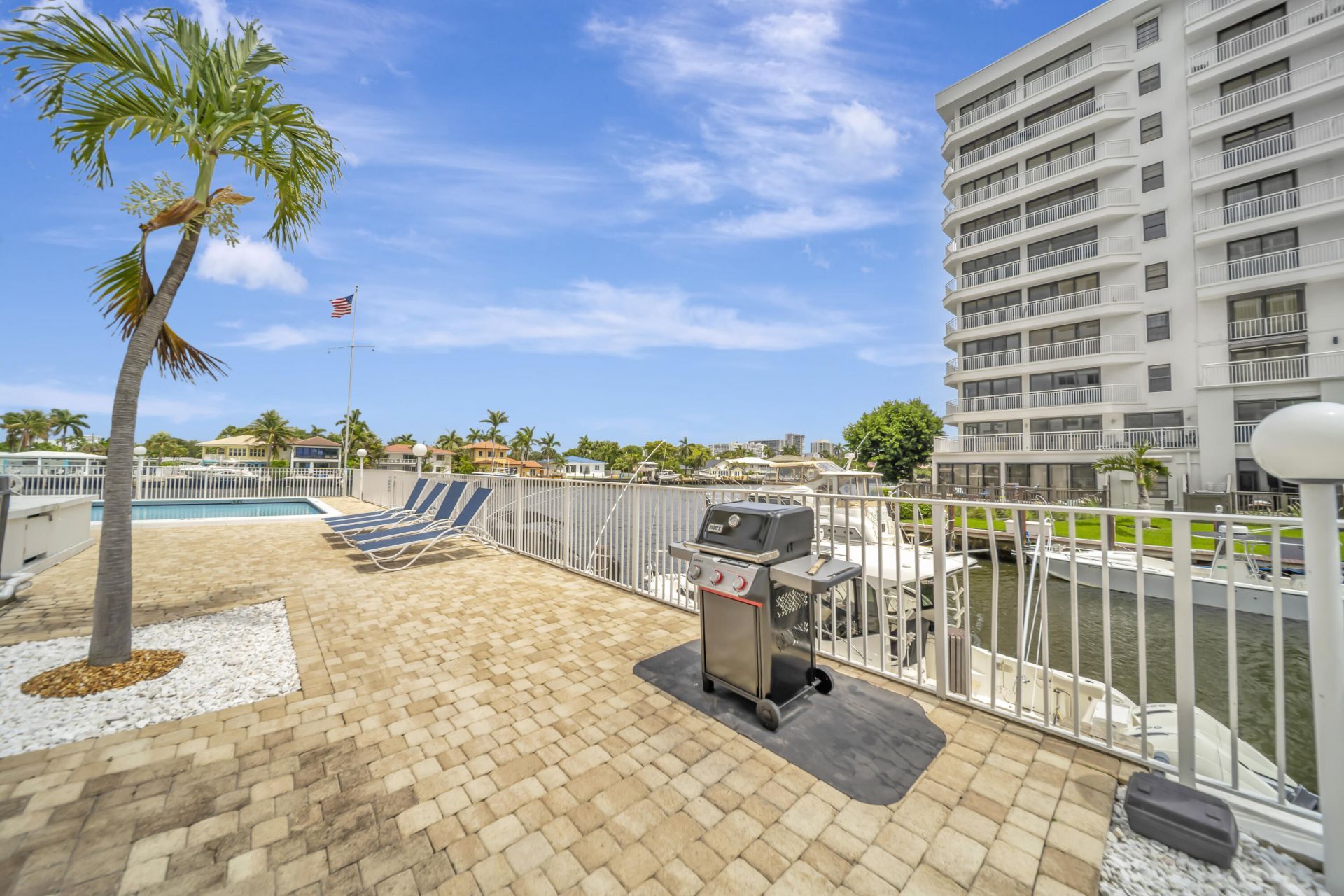 3100 NE 49 Street, Unit 403, Fort Lauderdale, FL 33308 Photo