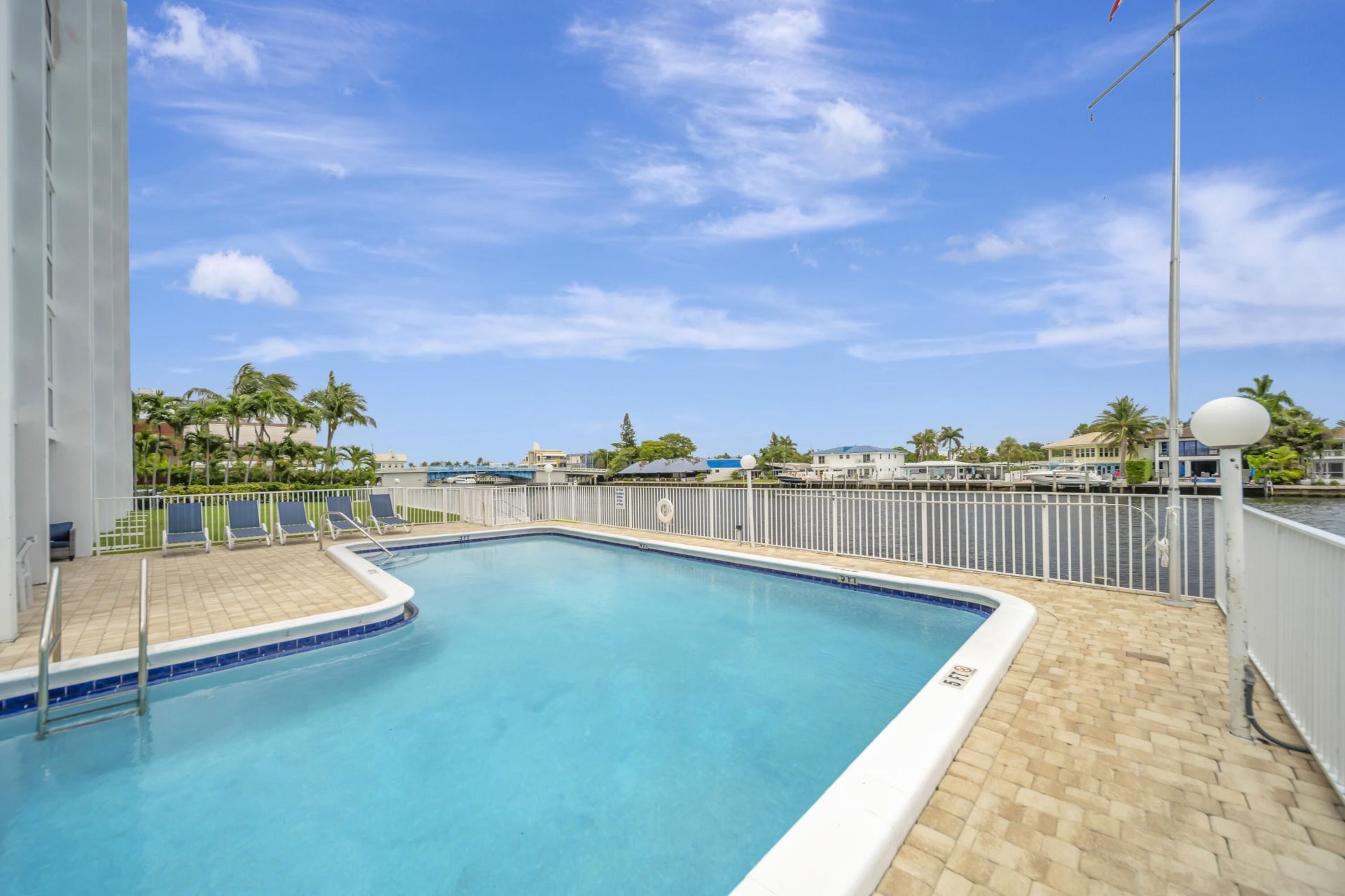 3100 NE 49 Street, Unit 403, Fort Lauderdale, FL 33308 Photo