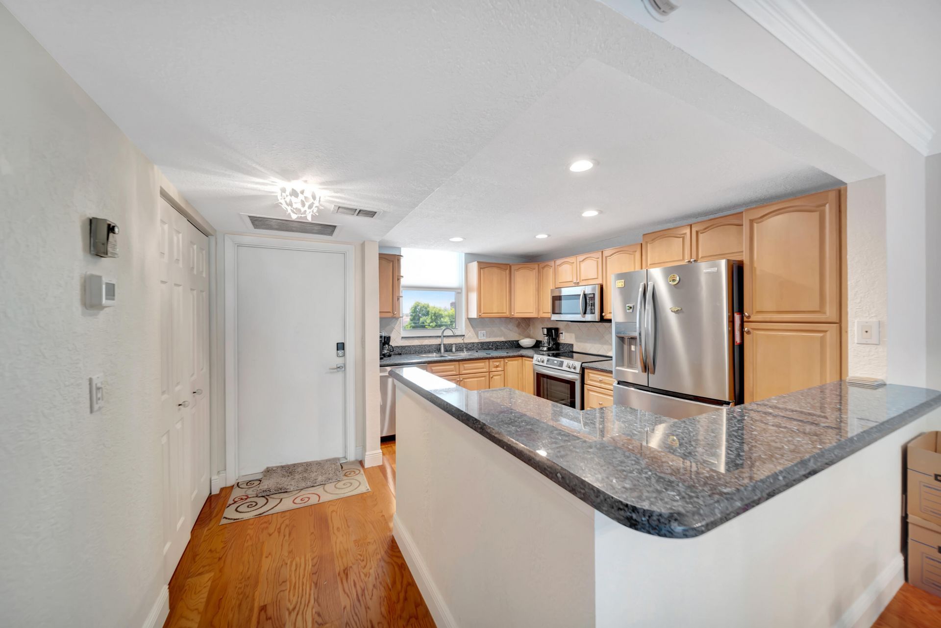 3100 NE 49 Street, Unit 403, Fort Lauderdale, FL 33308 Photo