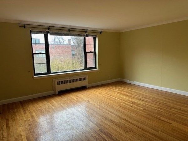 55 Harvard Ave, Unit 6, Brookline, MA 02446