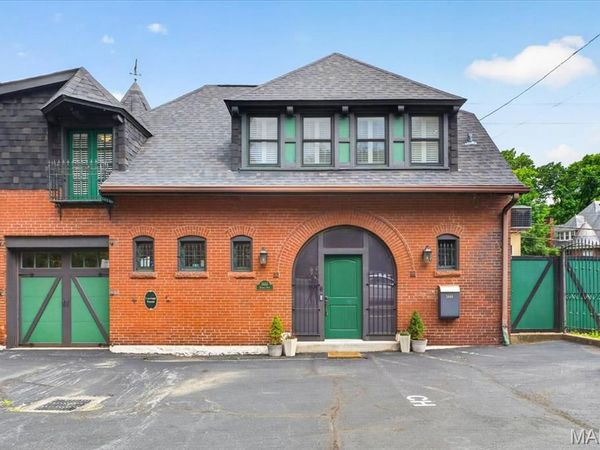 3438 Russell Boulevard, Unit CH100, St Louis, MO 63109
