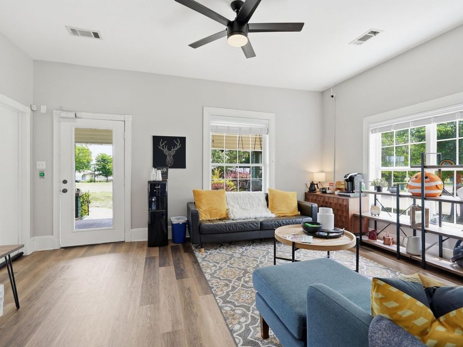 Property Image 35