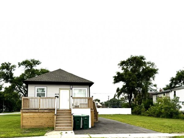 629 E 154th Street, Phoenix, IL 60426