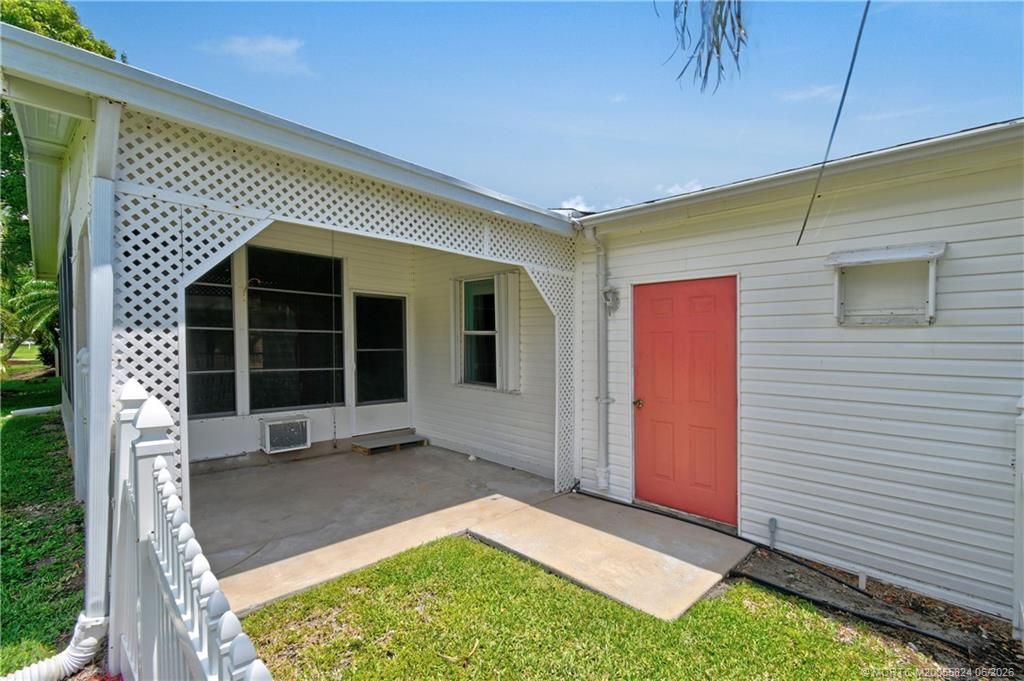8155 13th Hole Drive, Port Saint Lucie, FL 34952 Photo