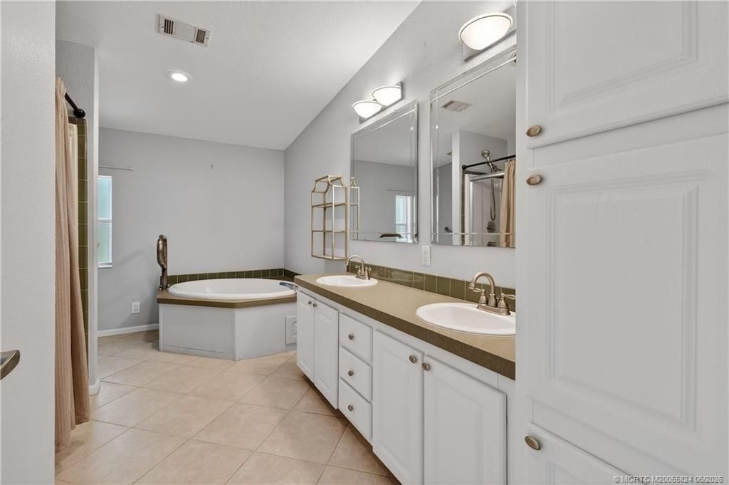 8155 13th Hole Drive, Port Saint Lucie, FL 34952 Photo