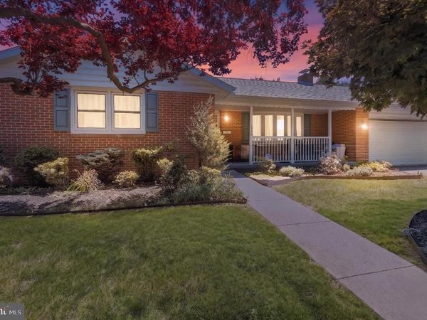 1505 CROMWELL DRIVE, WYOMISSING, PA 19610