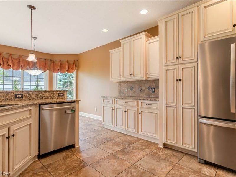 8500 Sandbridge Street NW, Massillon, OH 44646 Photo 18
