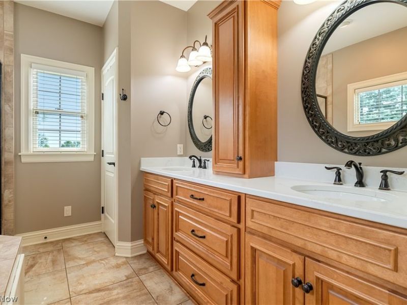 8500 Sandbridge Street NW, Massillon, OH 44646 Photo 29