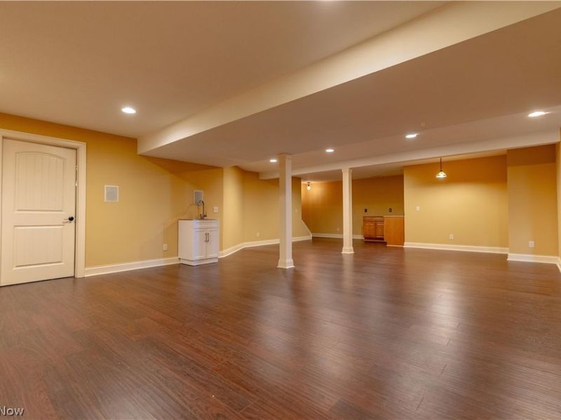8500 Sandbridge Street NW, Massillon, OH 44646 Photo 35