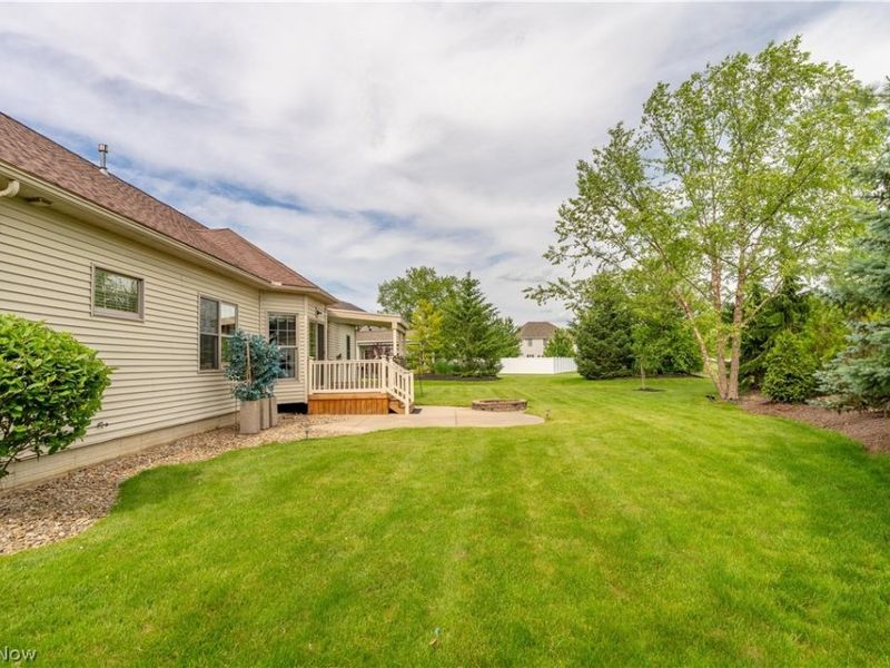 8500 Sandbridge Street NW, Massillon, OH 44646 Photo 5