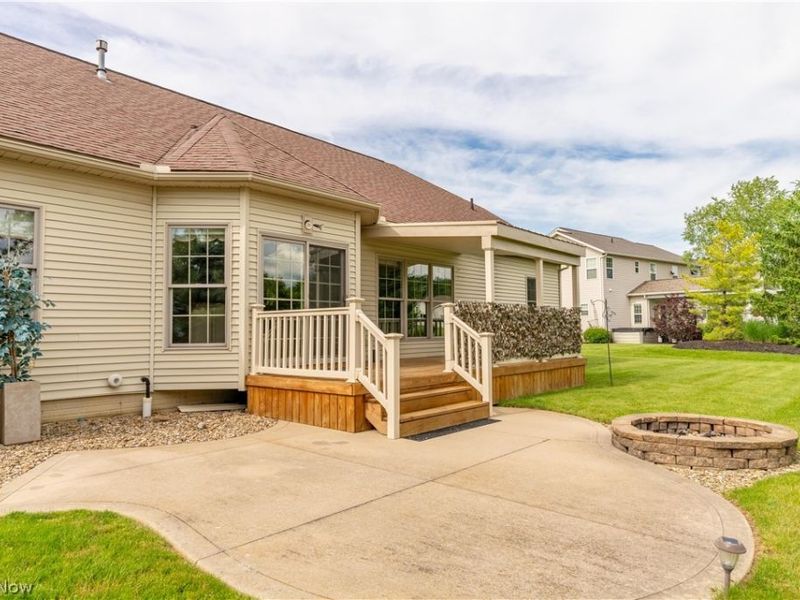 8500 Sandbridge Street NW, Massillon, OH 44646 Photo 6