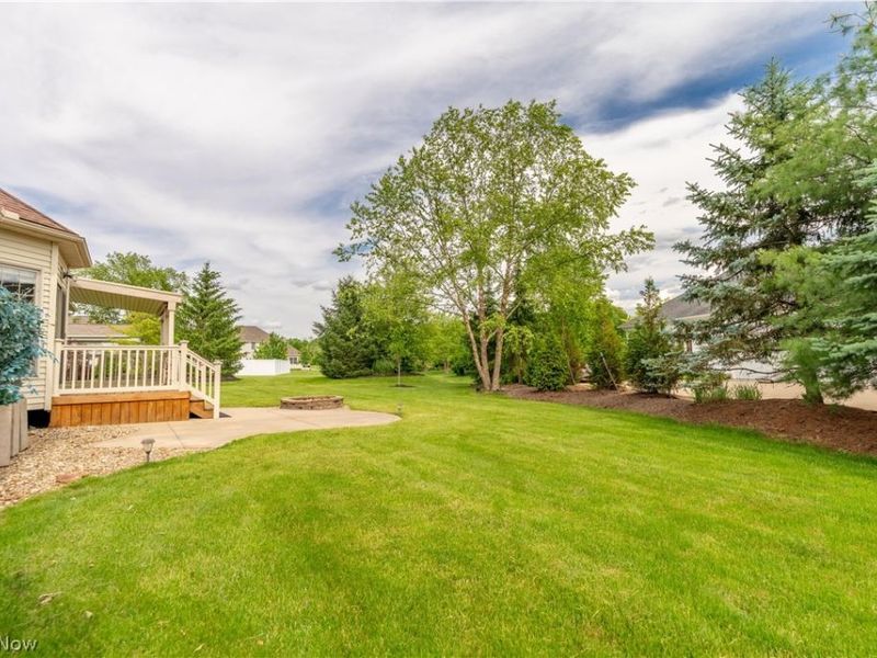8500 Sandbridge Street NW, Massillon, OH 44646 Photo 8