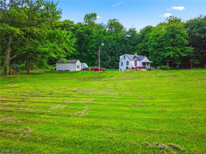 6633 Maplehurst Avenue SE, East Sparta, OH 44626 Photo 10