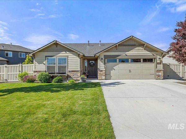 6861 S Maverick Way, Boise, ID 83709
