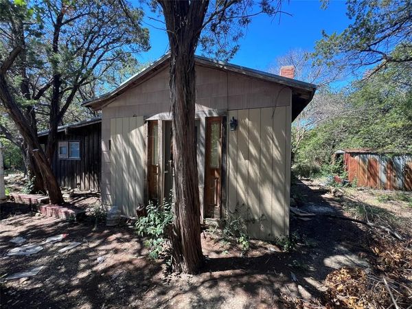 103 Canyon Drive , Whitney, TX 76692
