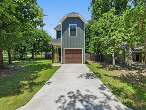 931 W Collins Street, Denison, TX 75020