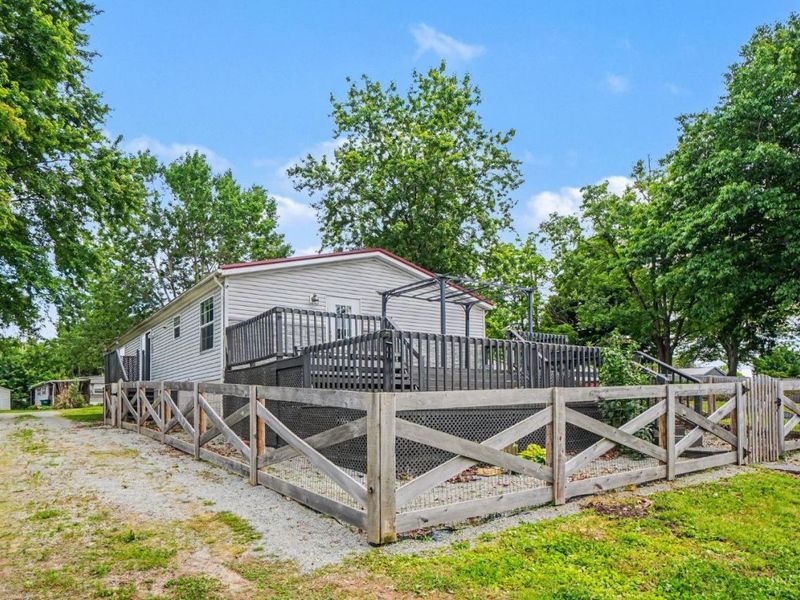 6657 Wizard Of Oz Way, Hillsboro, OH 45133 Photo 17