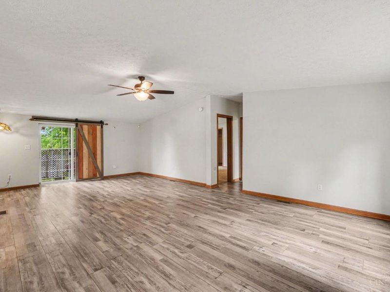6657 Wizard Of Oz Way, Hillsboro, OH 45133 Photo 4