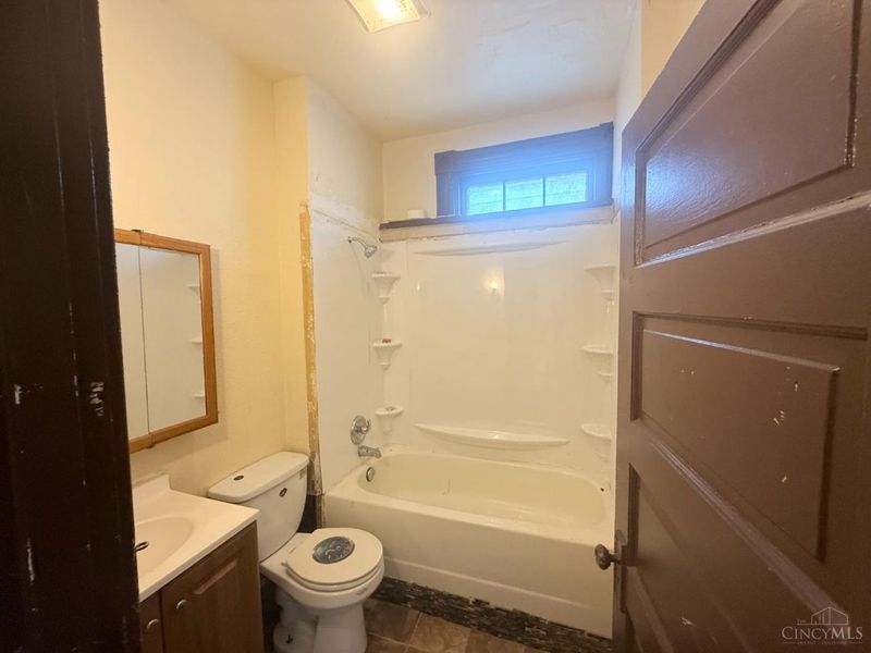 718 Greenwood Avenue, Cincinnati, OH 45229 Photo 11