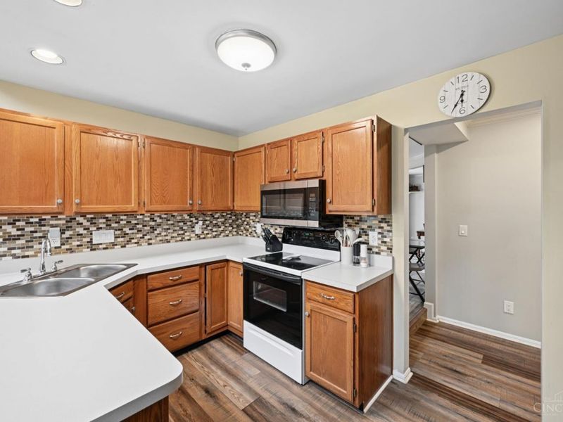 7758 Meadow Crest Court, Deerfield Twp., OH 45039 Photo 12
