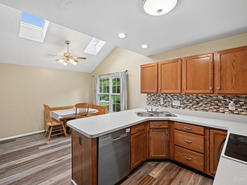 7758 Meadow Crest Court, Deerfield Twp., OH 45039 Photo 13