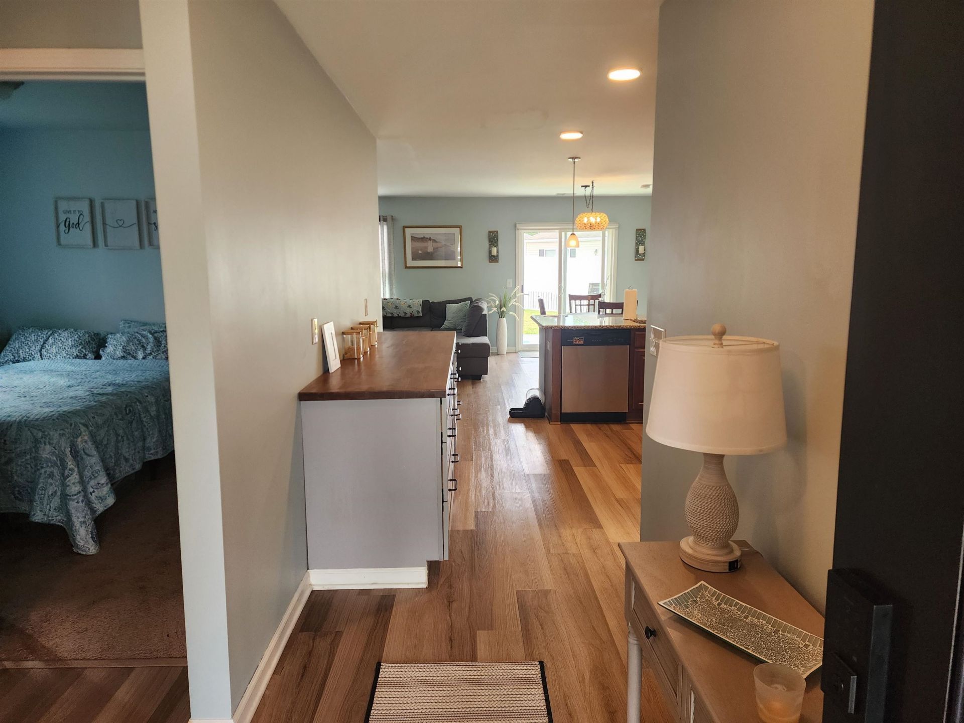 1300 Arbor Ct.  Photo 10