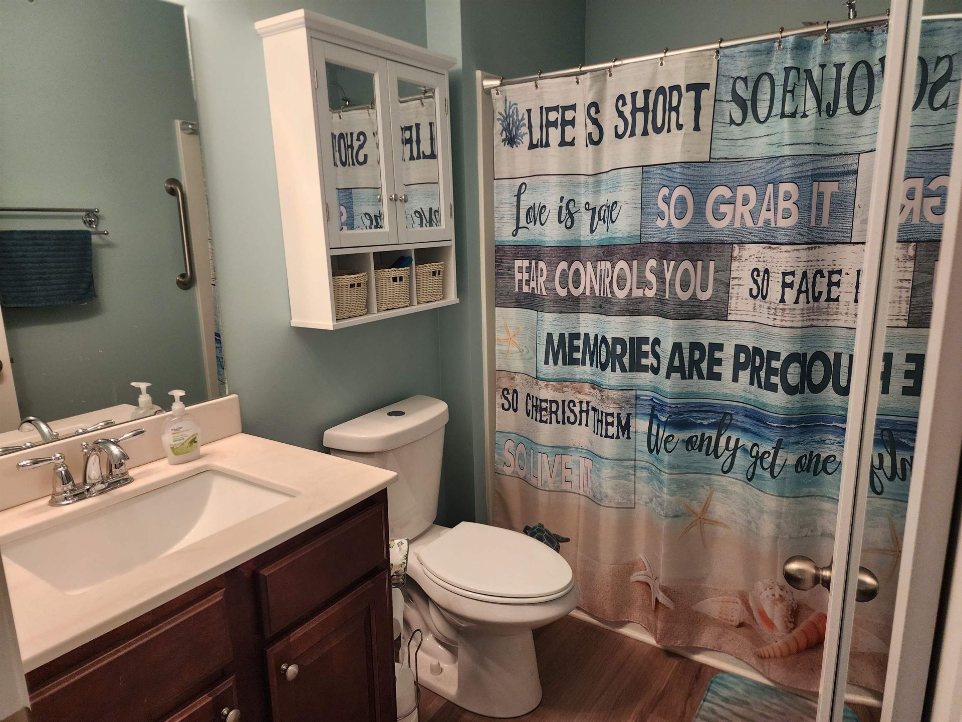 1300 Arbor Ct.  Photo 15