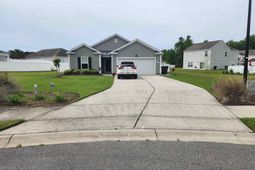 1300 Arbor Ct.  photo 4