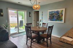 1300 Arbor Ct.  photo 4