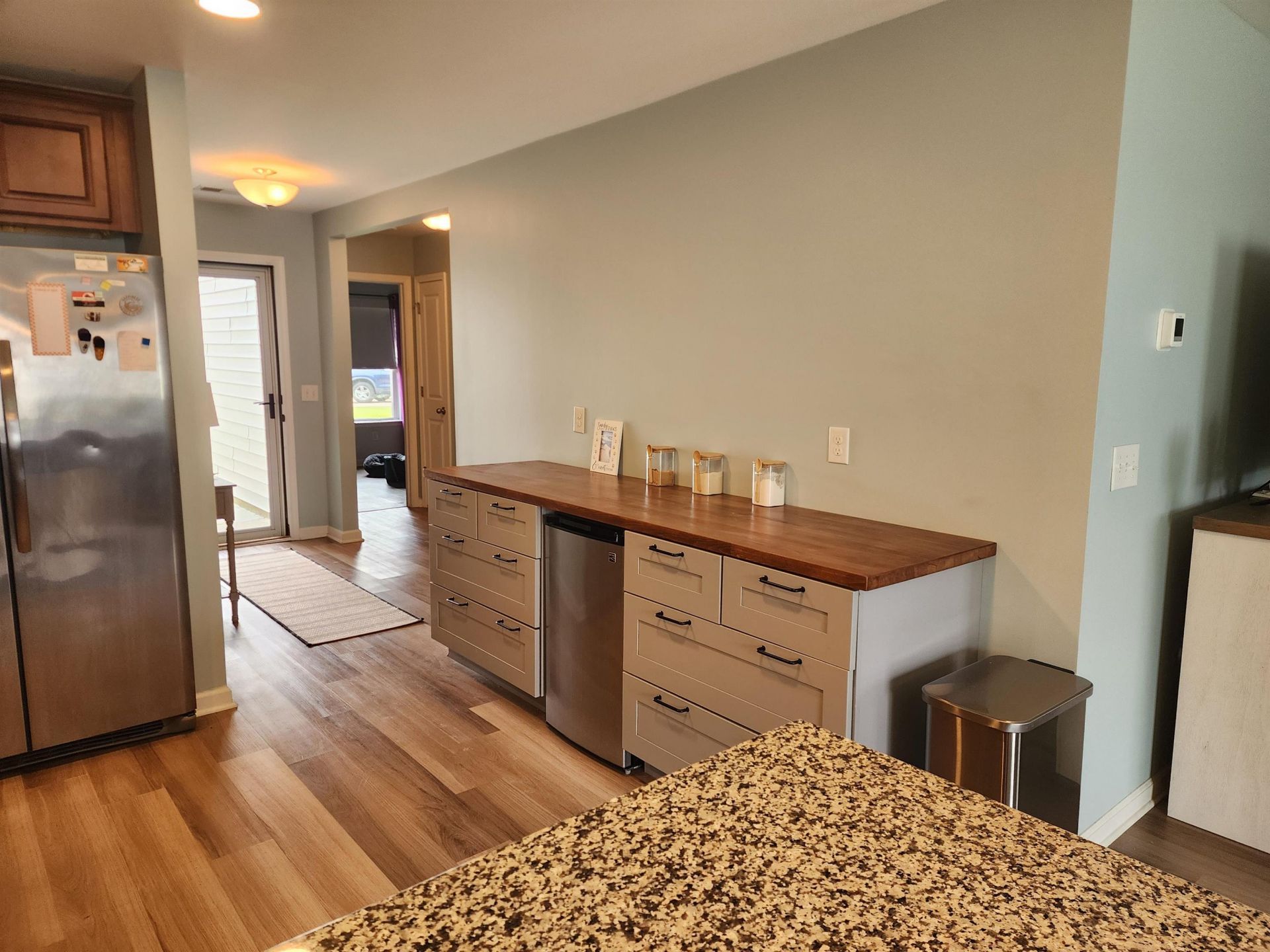 1300 Arbor Ct.  Photo 8