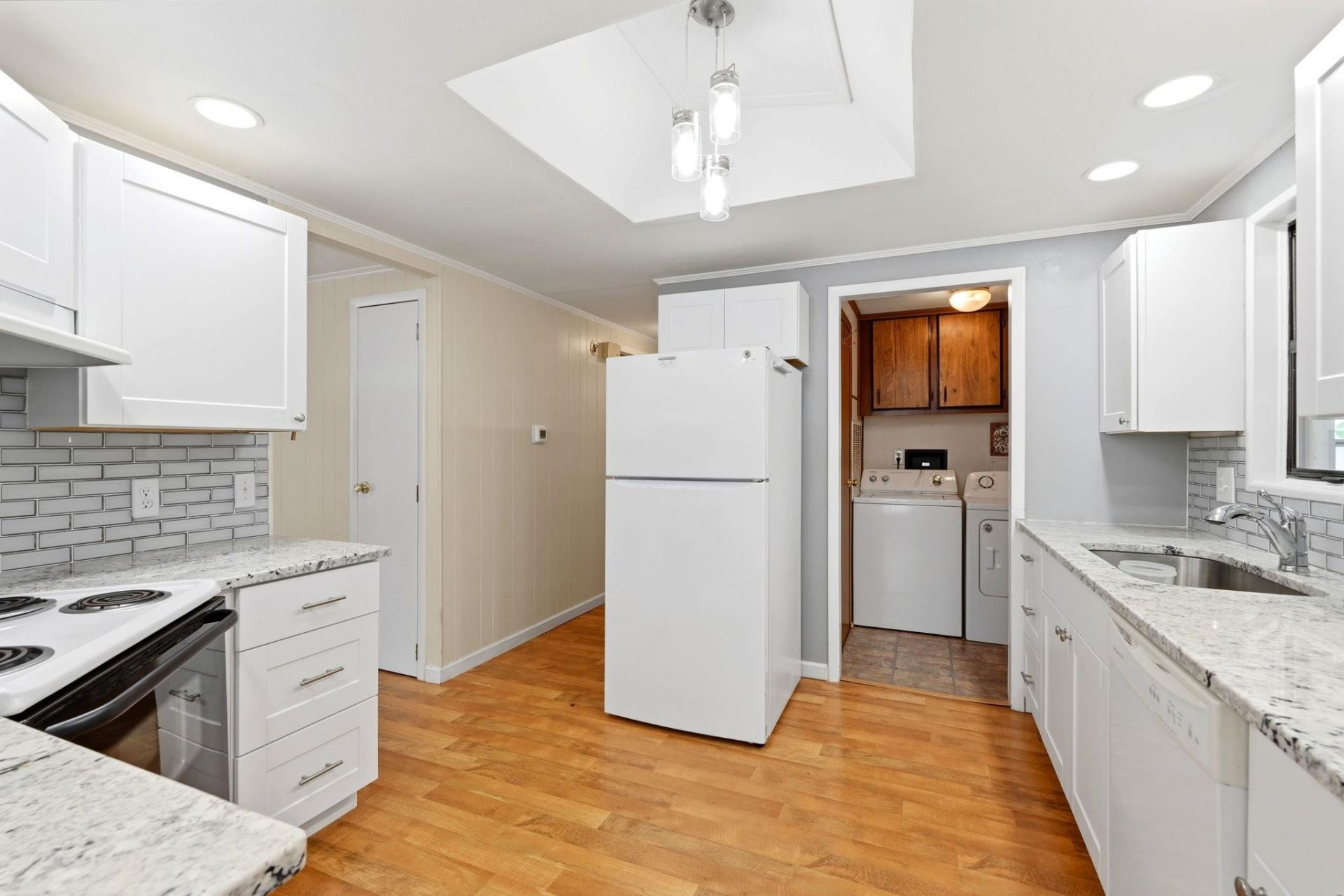 732 Raleigh Trail Photo 22