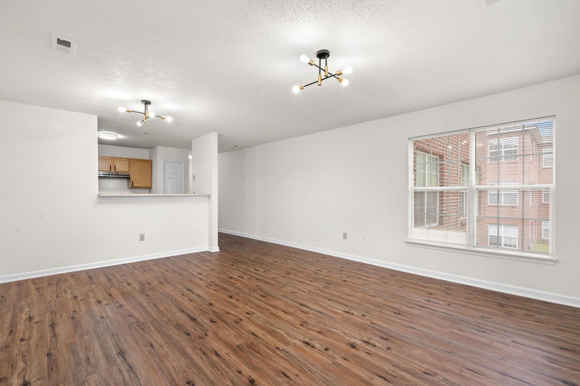 4251 Villas Dr.  Photo 14