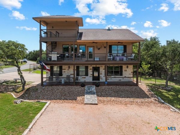 2848 Westview Drive , Canyon Lake, TX 78133