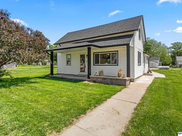 308 Rangline Road, Snyder, NE 68664