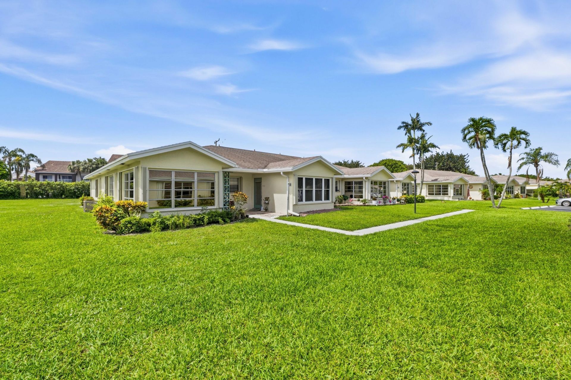 5126 Lakefront Boulevard, Unit B, Delray Beach, FL 33484 Photo