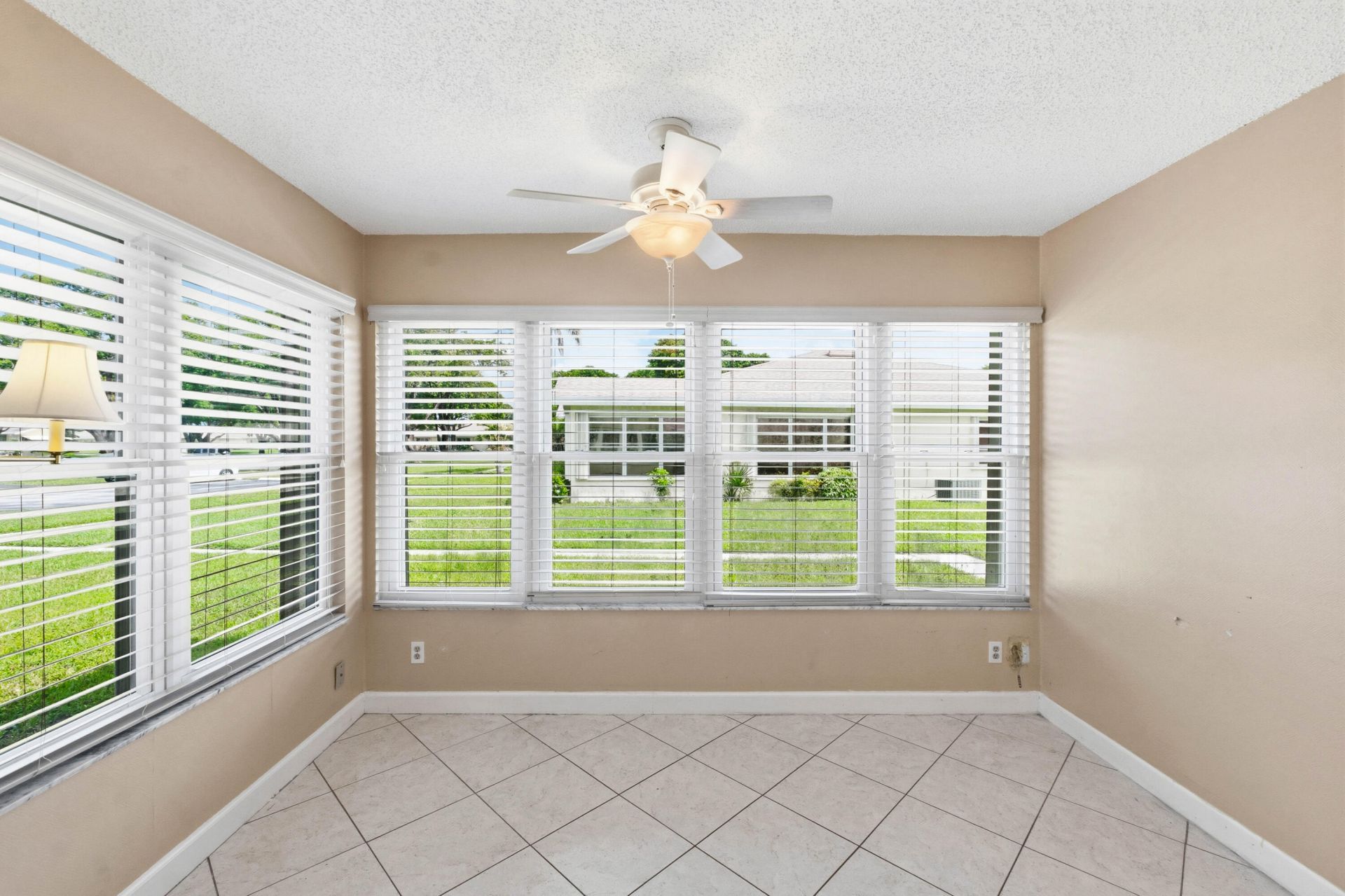5126 Lakefront Boulevard, Unit B, Delray Beach, FL 33484 Photo