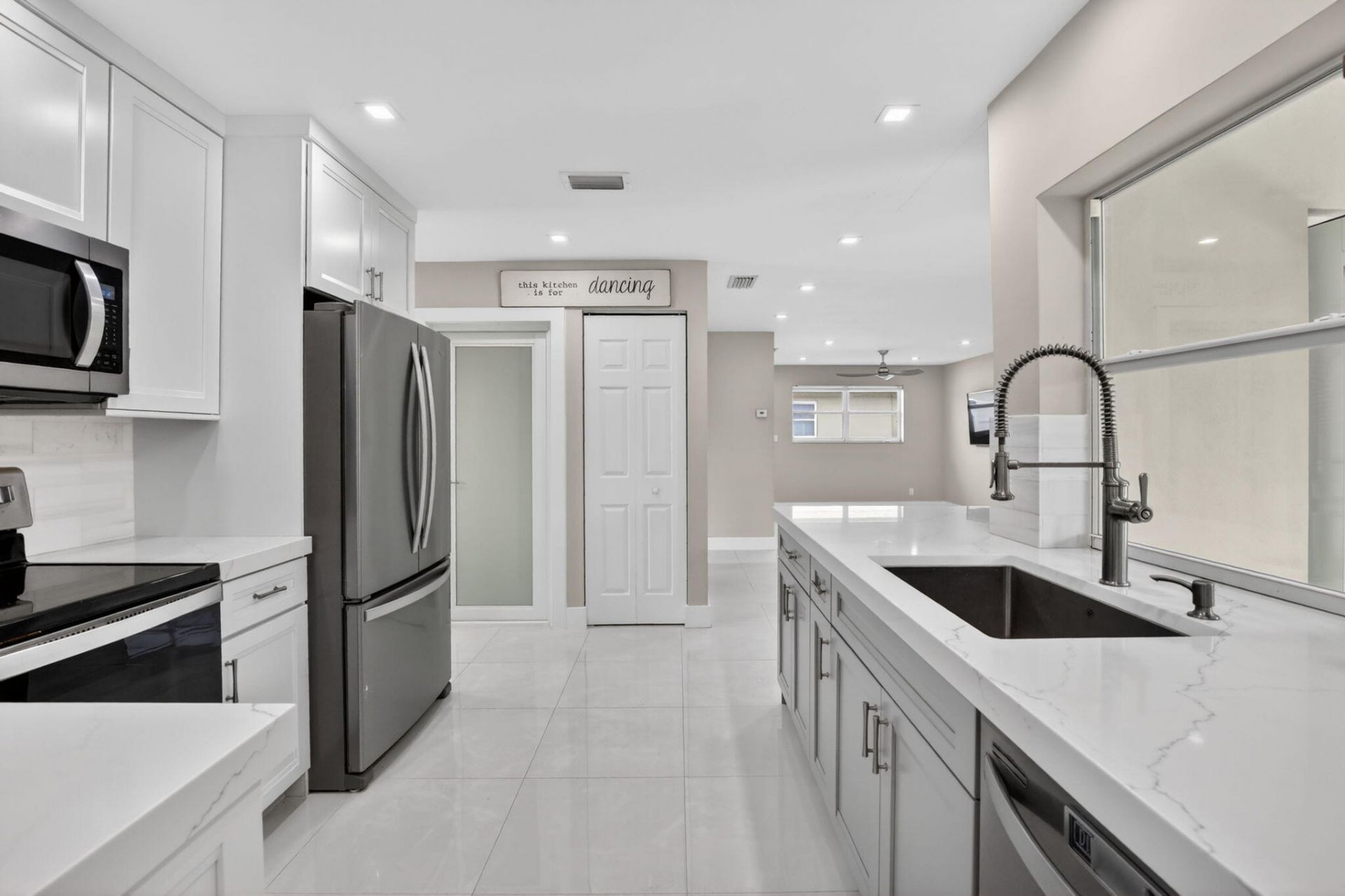 12411 SW 2nd Street, Plantation, FL 33325 Photo