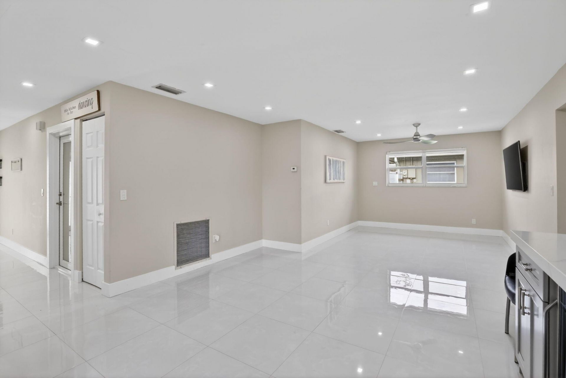 12411 SW 2nd Street, Plantation, FL 33325 Photo