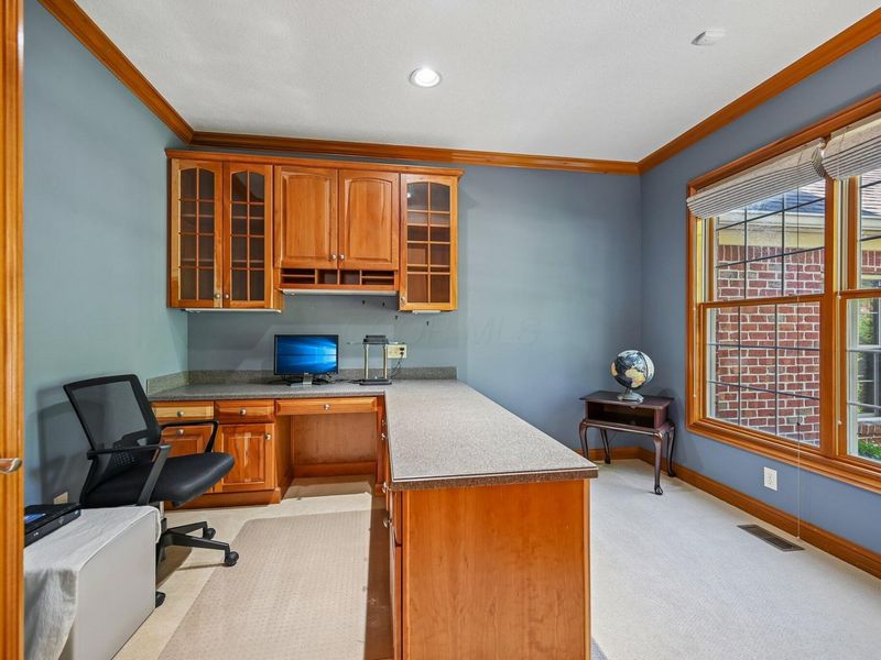 6493 Ballantrae Place, Dublin, OH 43016 Photo 3