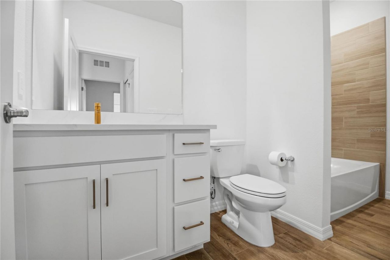 19116 Scallop Loop , Unit 403, Lakewood Ranch, FL 34211 Photo