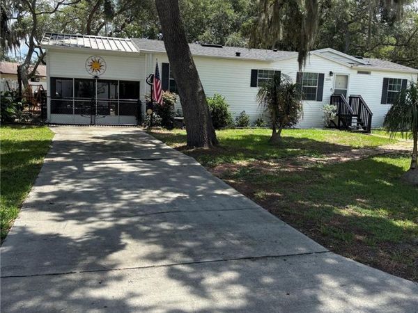2391 SE 176TH AVENUE , SILVER SPRINGS, FL 34488