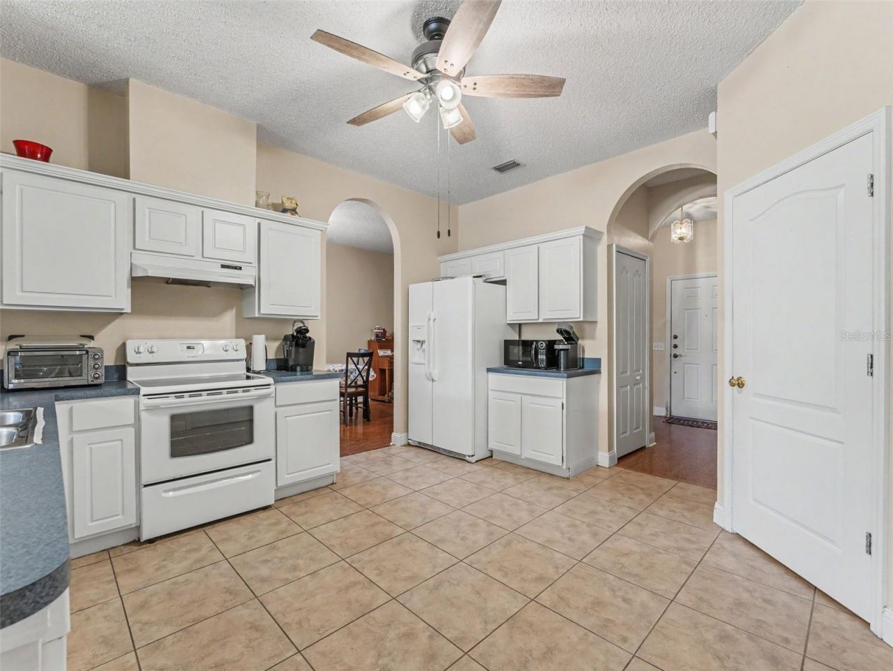 22536 Laureldale Drive , Lutz, FL 33549 Photo
